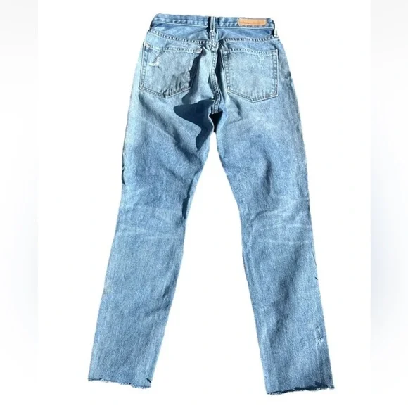 GRLFRND | Karolina High-Rise Light Wash Distressed Jeans in ‘To Be Continued’ 25 - Picture 10 of 10